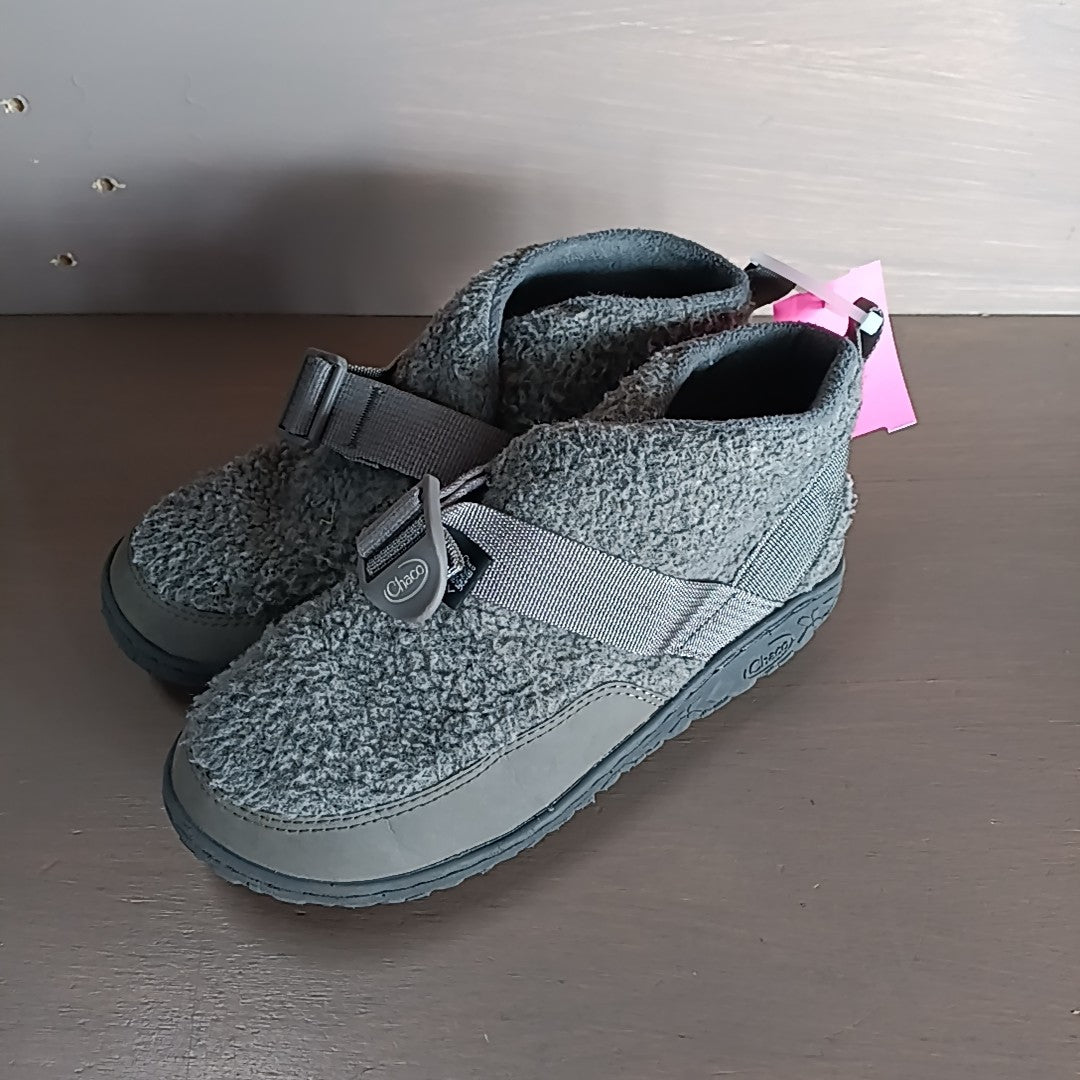 Chaco 4Y Slippers