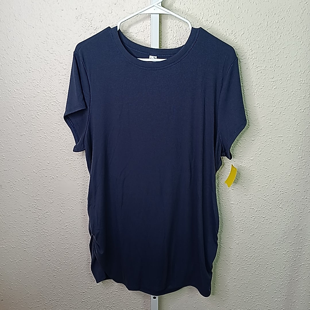 Old Navy Size XXL MAT Shirt