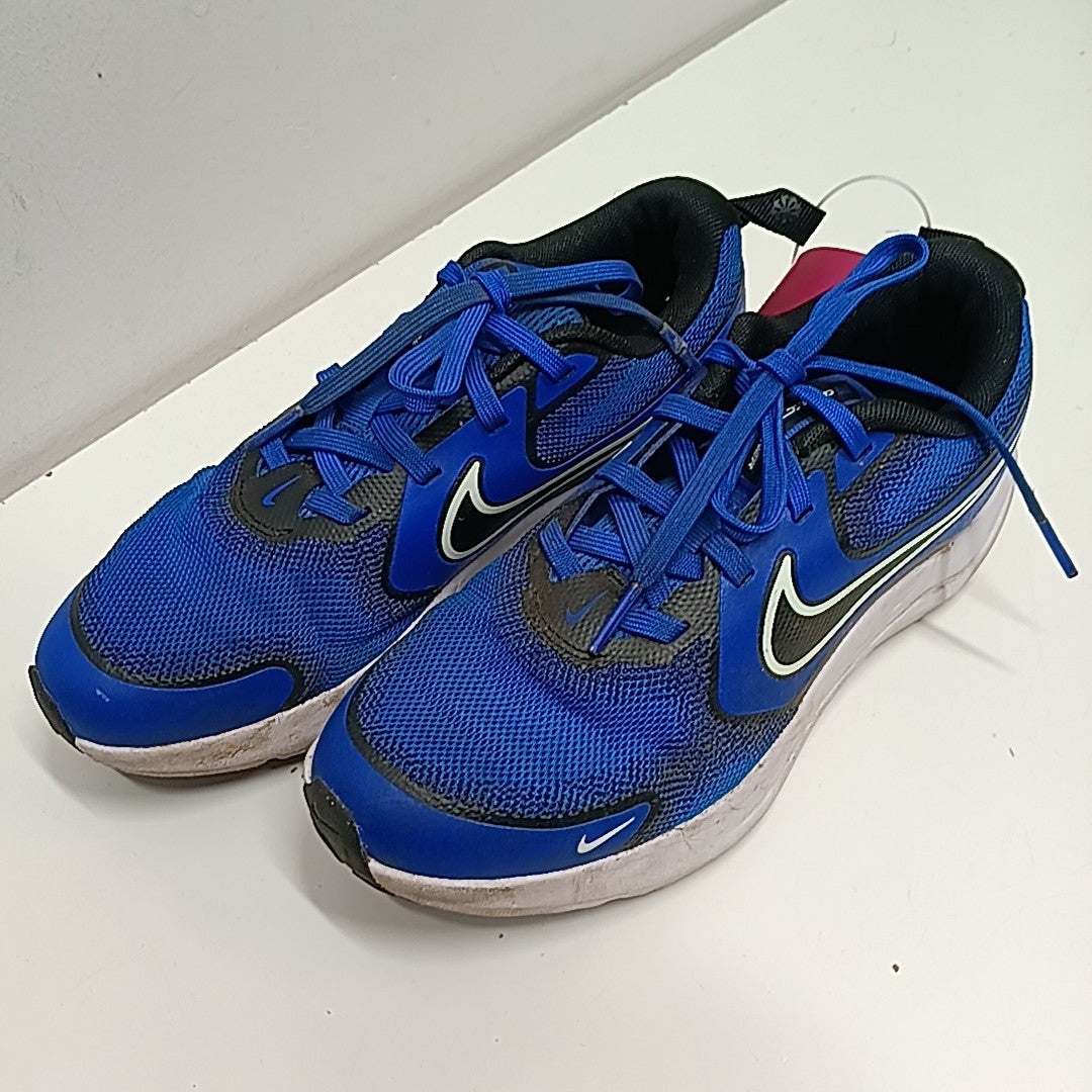Nike 3.5Y Tennis Shoes