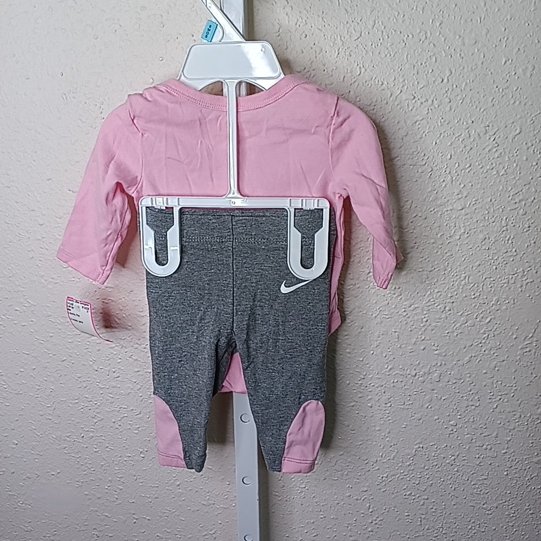 Nike 3 Months Outfit 2pc