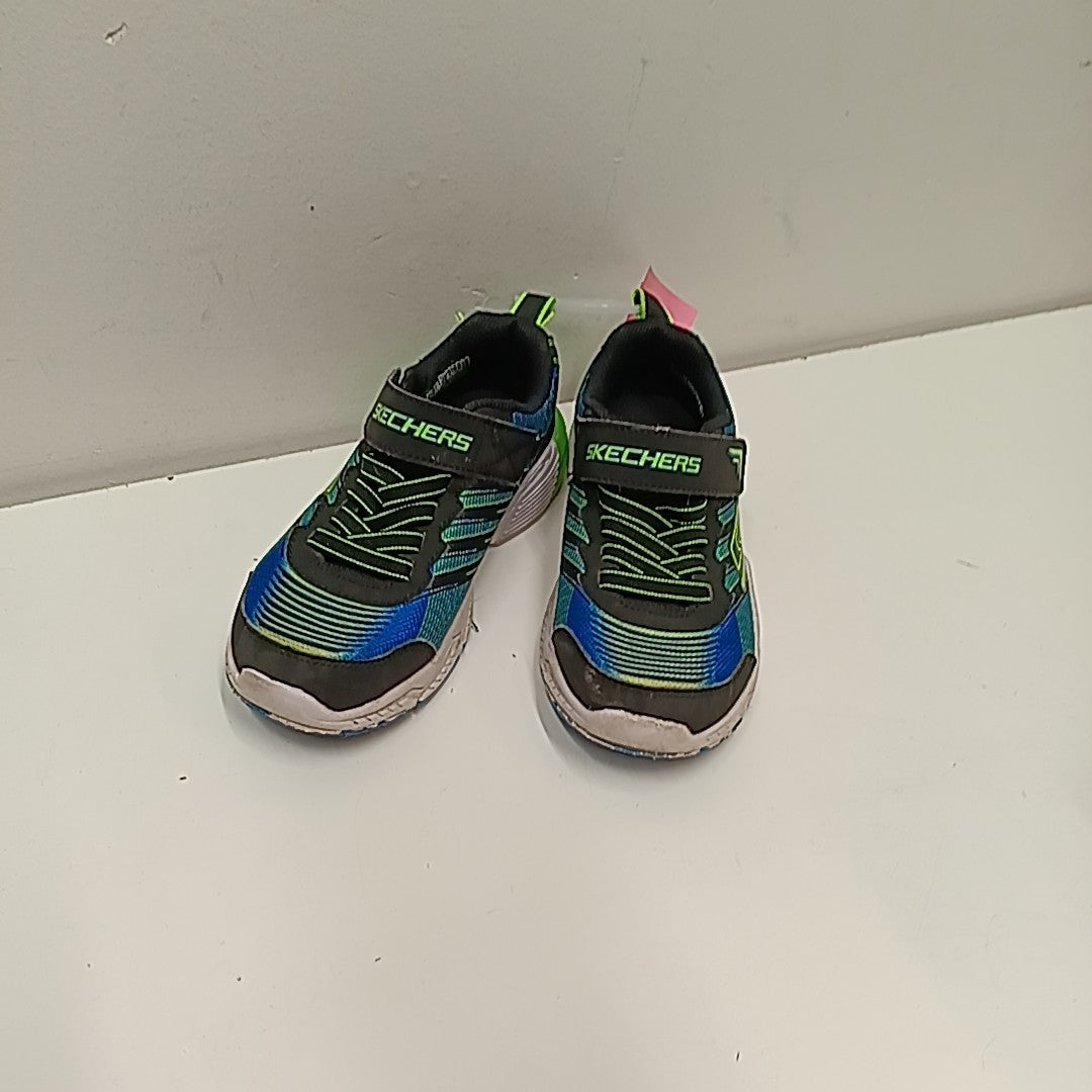 Sketchers 11C Tennis Shoes