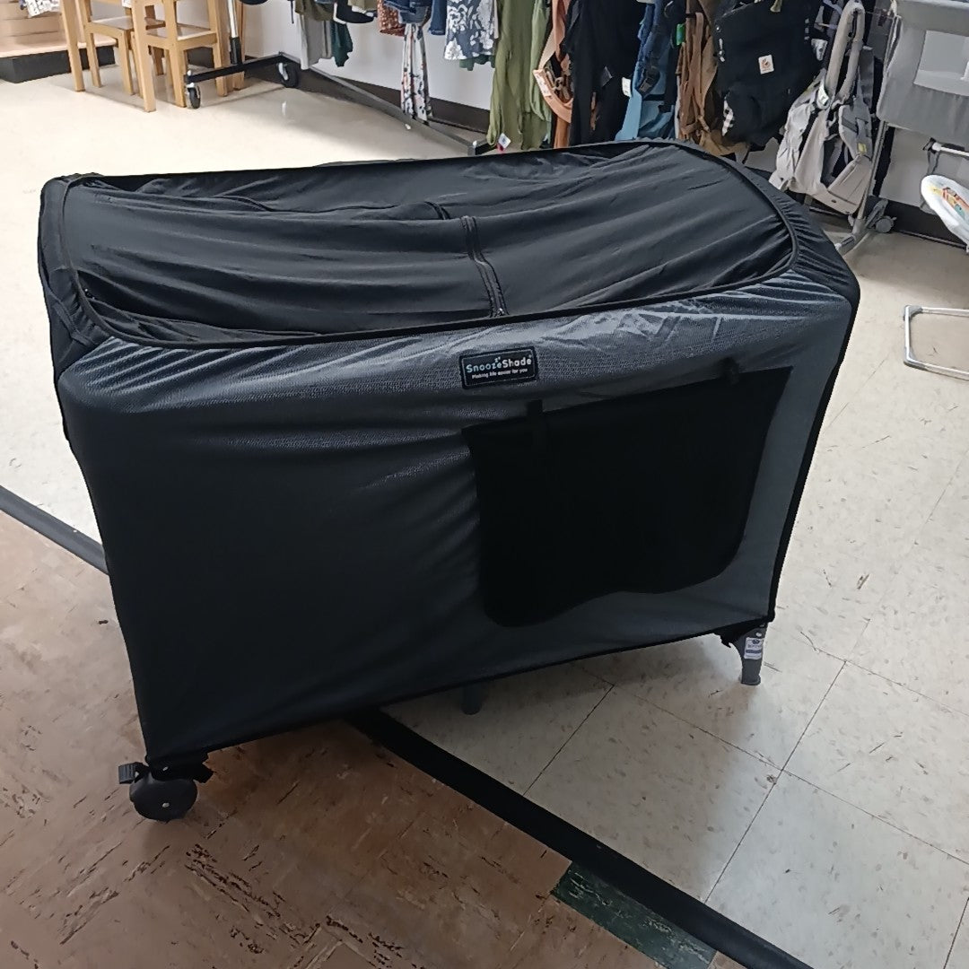 SnoozeShade Play Pen