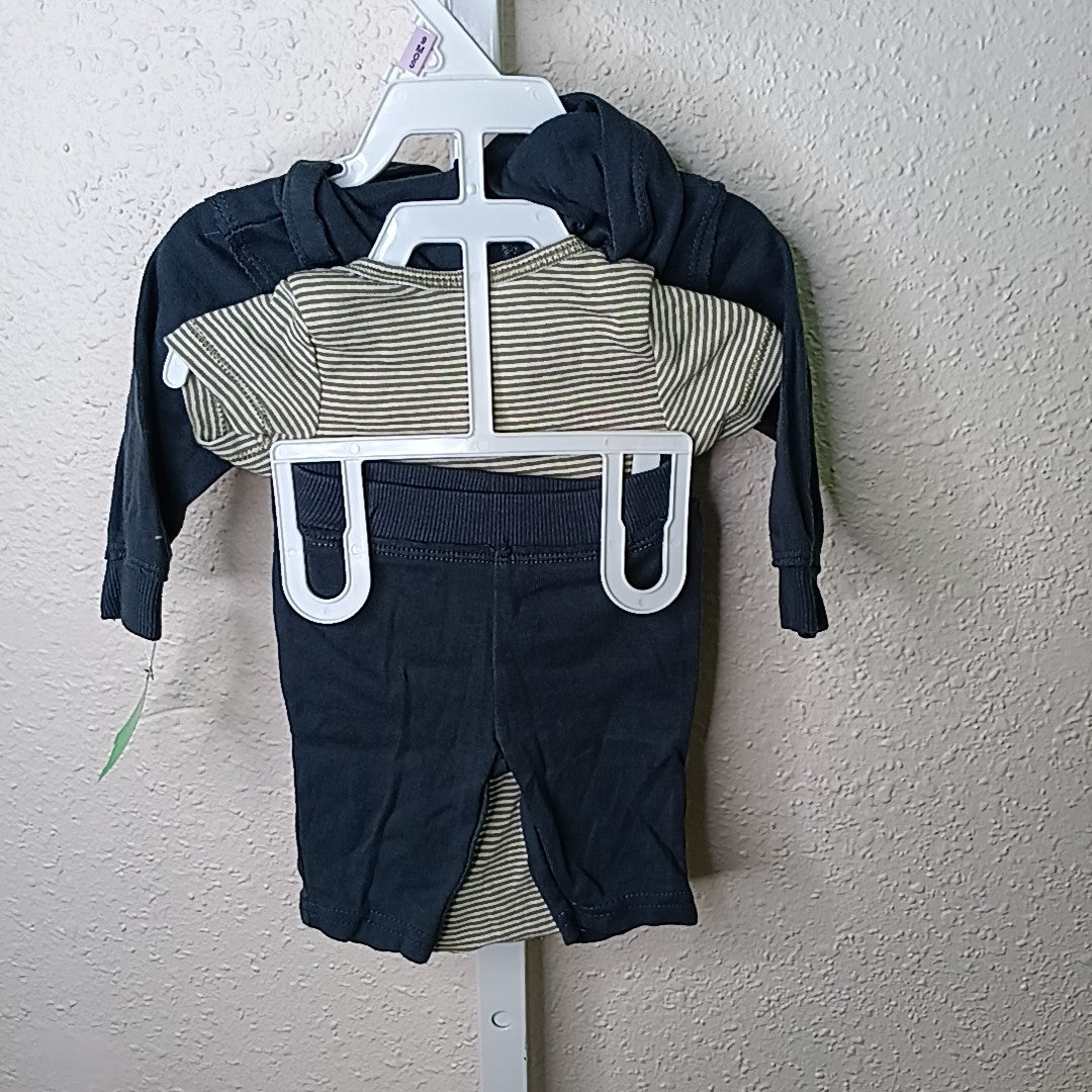 Carter's Newborn Outfit 3pc