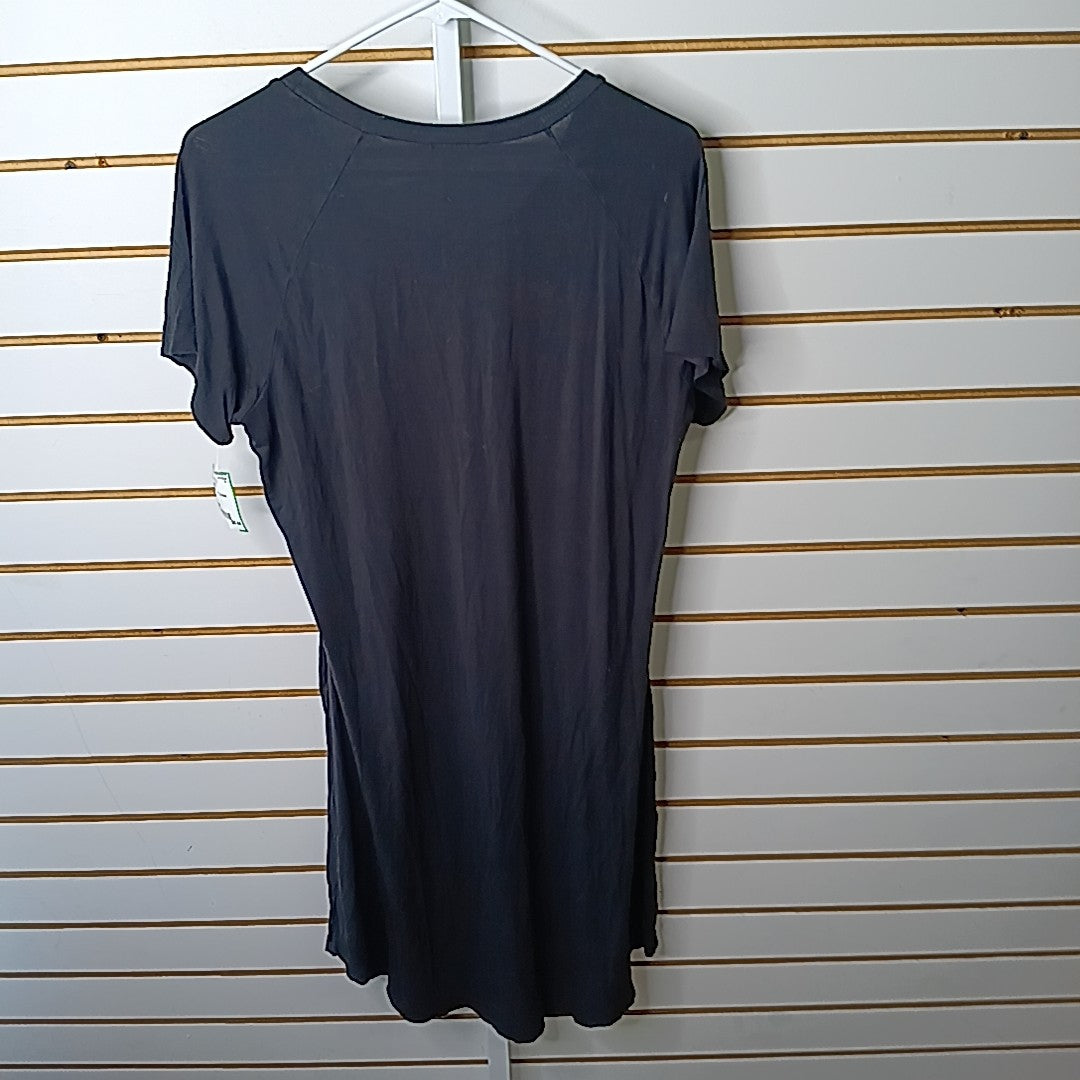 Ekouaer Size M MAT Dress