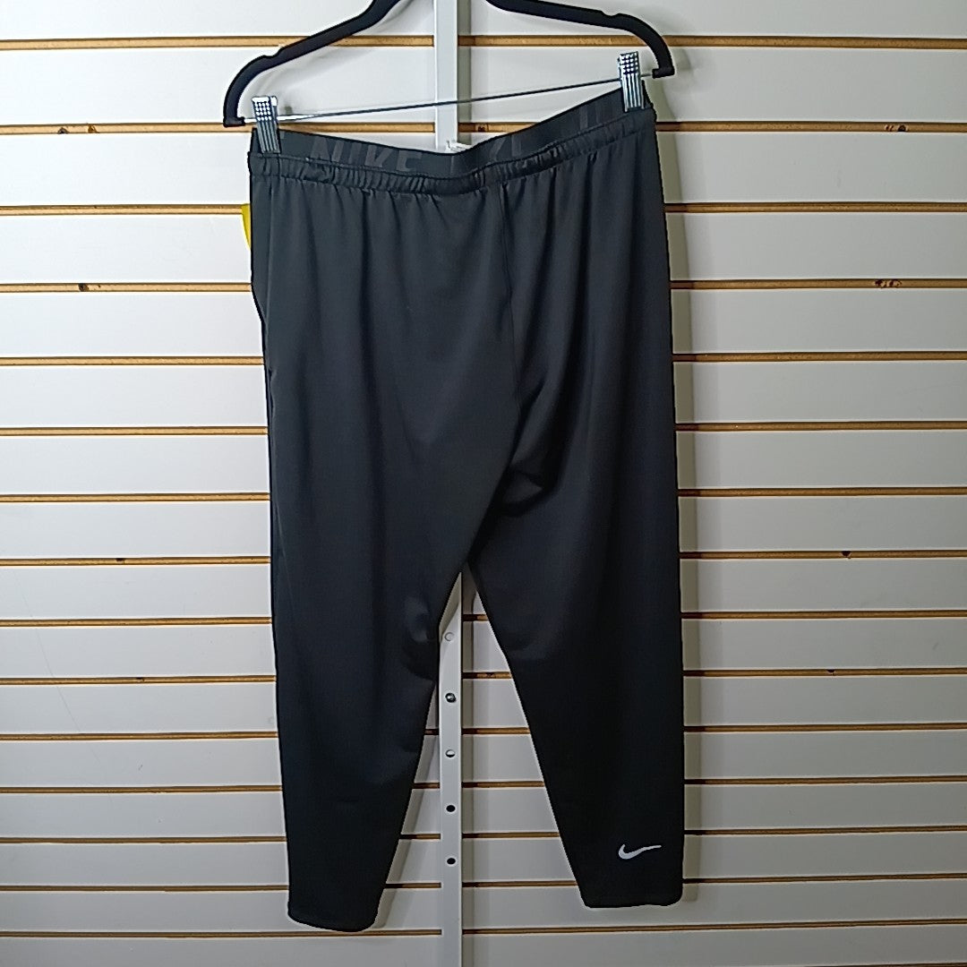 Nike Size M Sweatpants