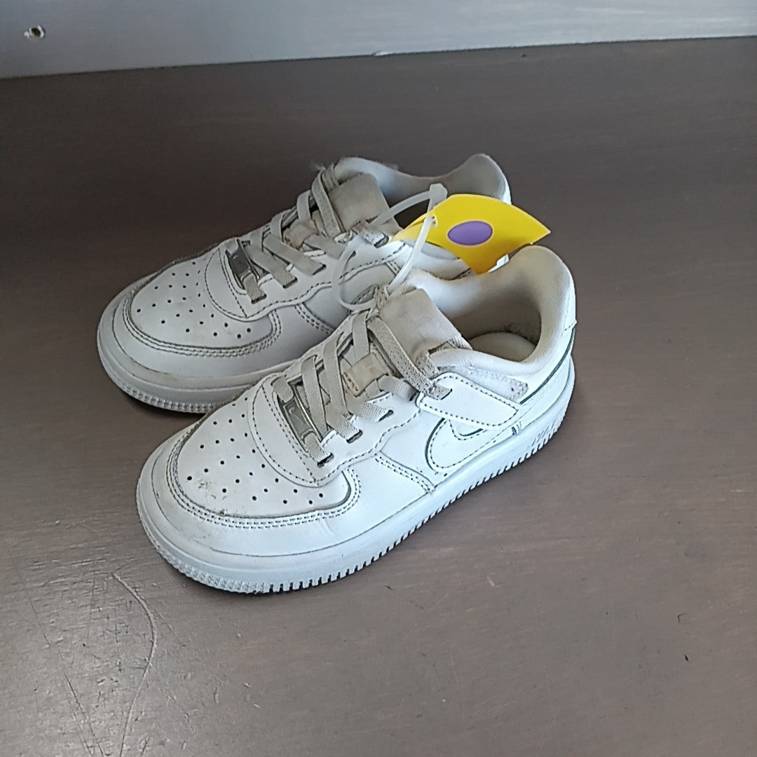 Nike 11C Tennis Shoes