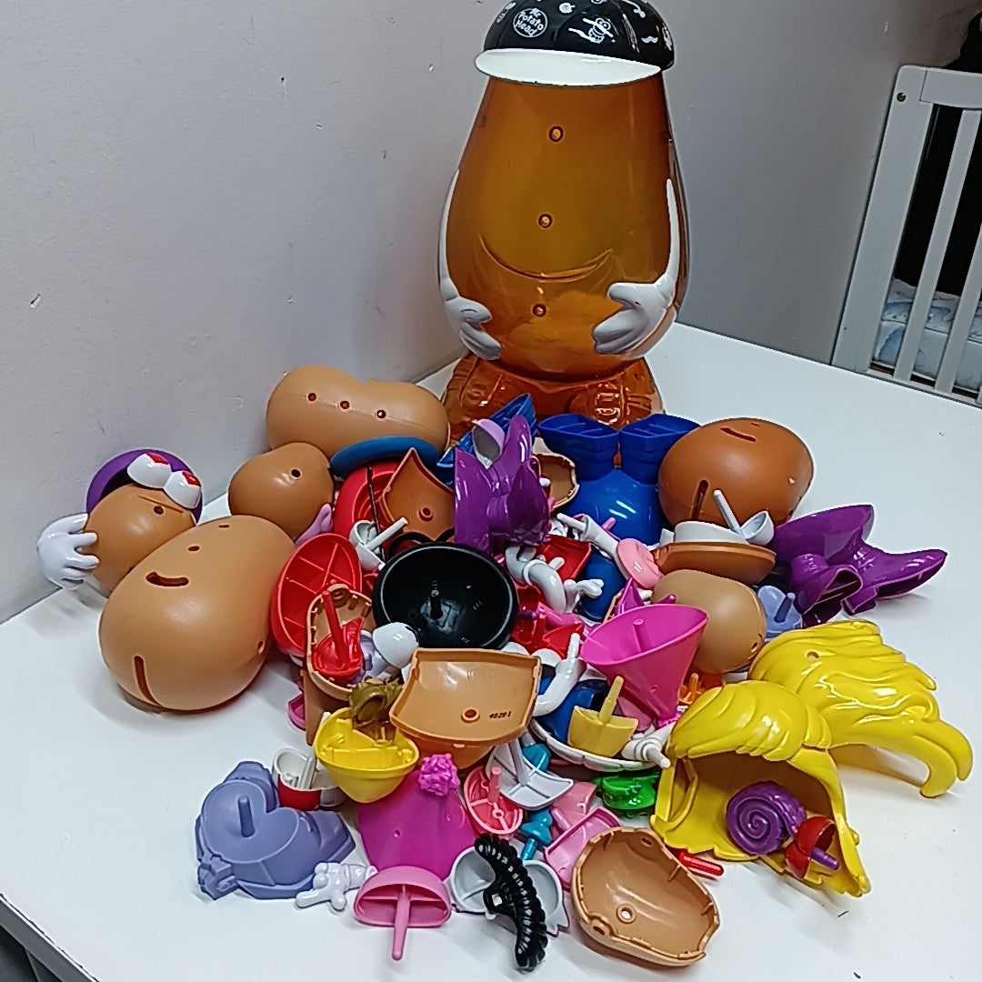 Mr. PotatoHead Action Set