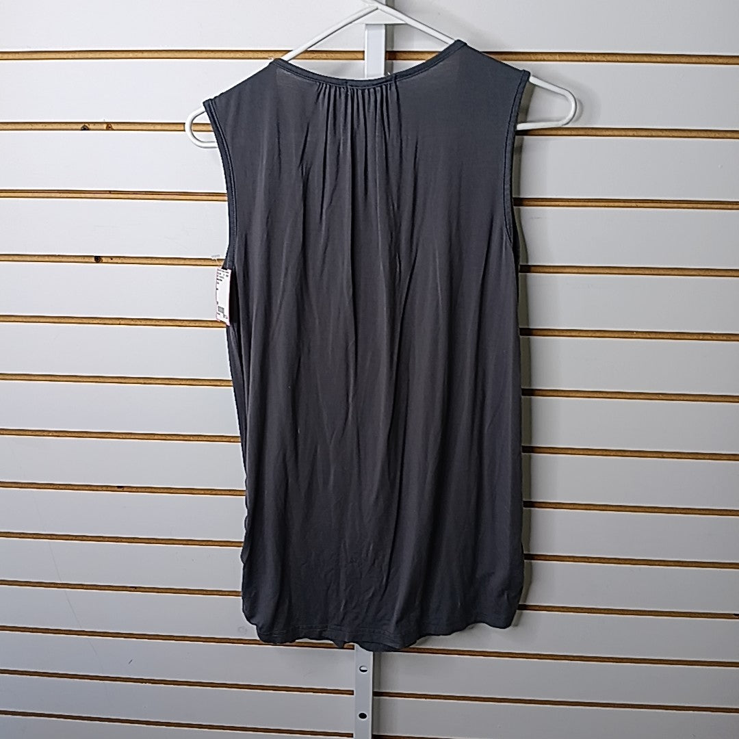 Small Show Size M MAT Nursing Top