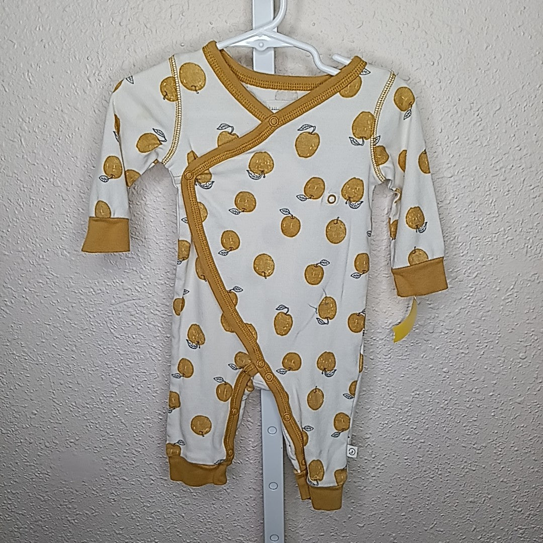 Little Planet by Carter's 6 Months Sleeper/Footies