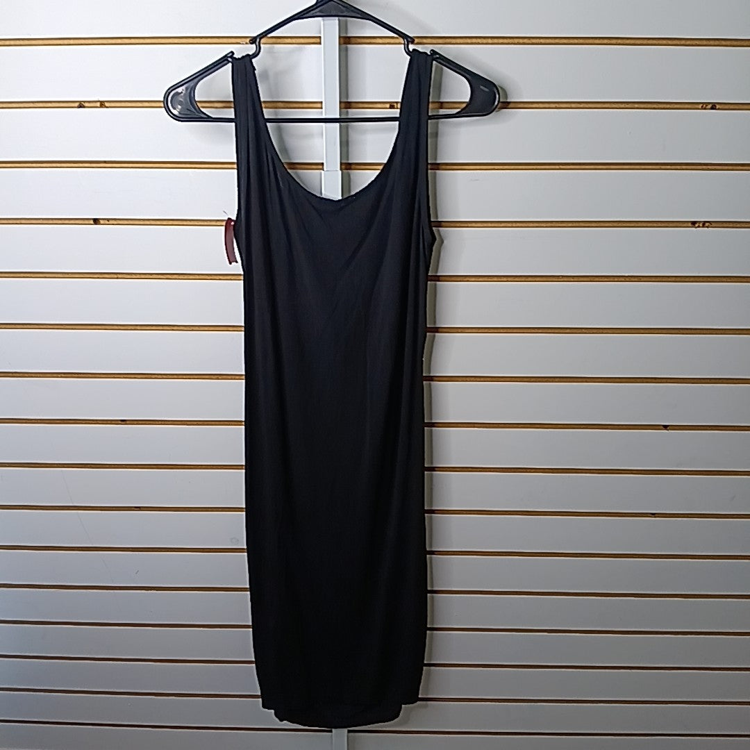 Size L MAT Dress