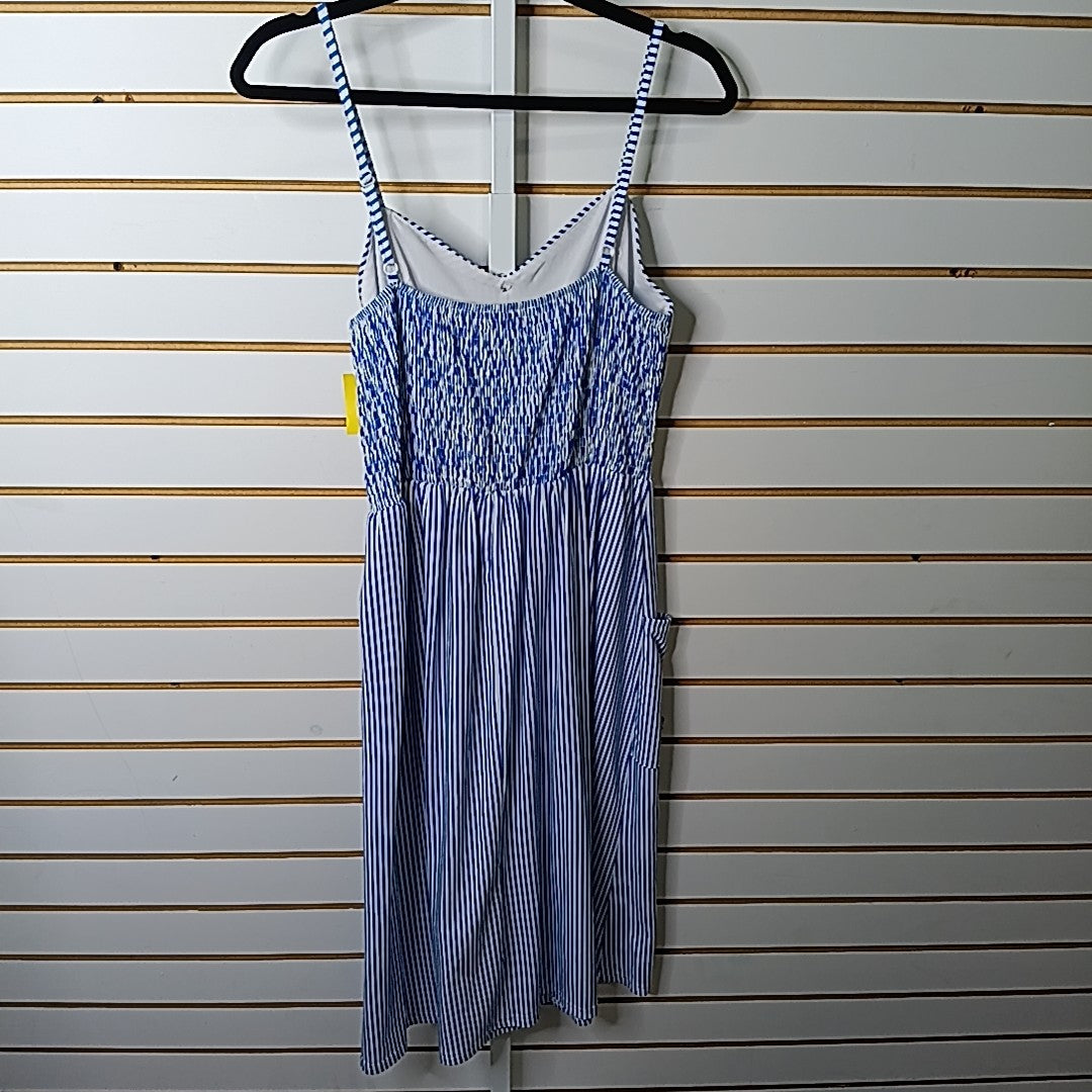 Angashion Size M Dress