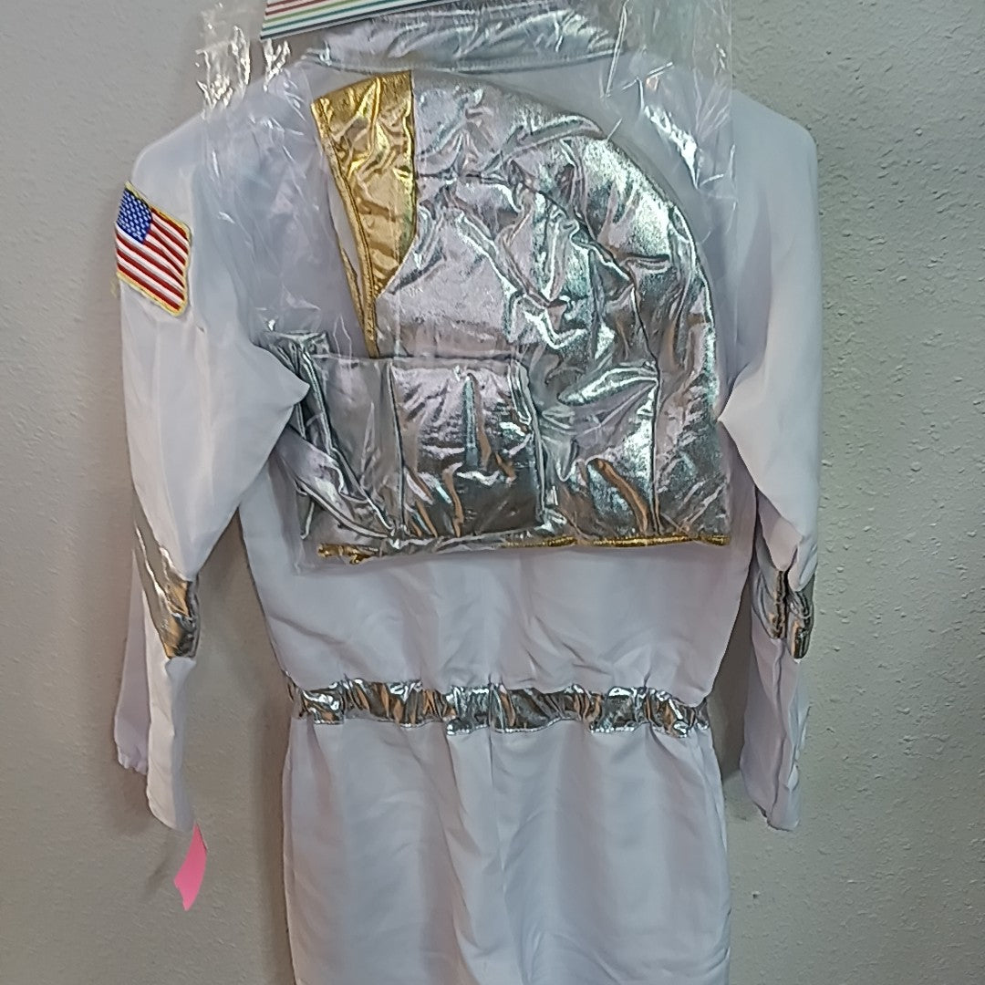 XL Costume