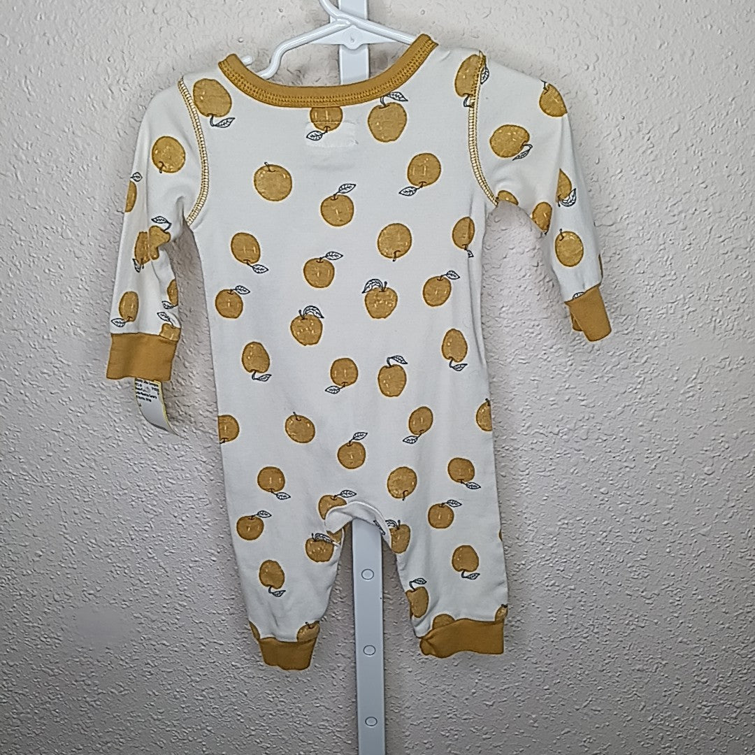 Little Planet by Carter's 6 Months Sleeper/Footies