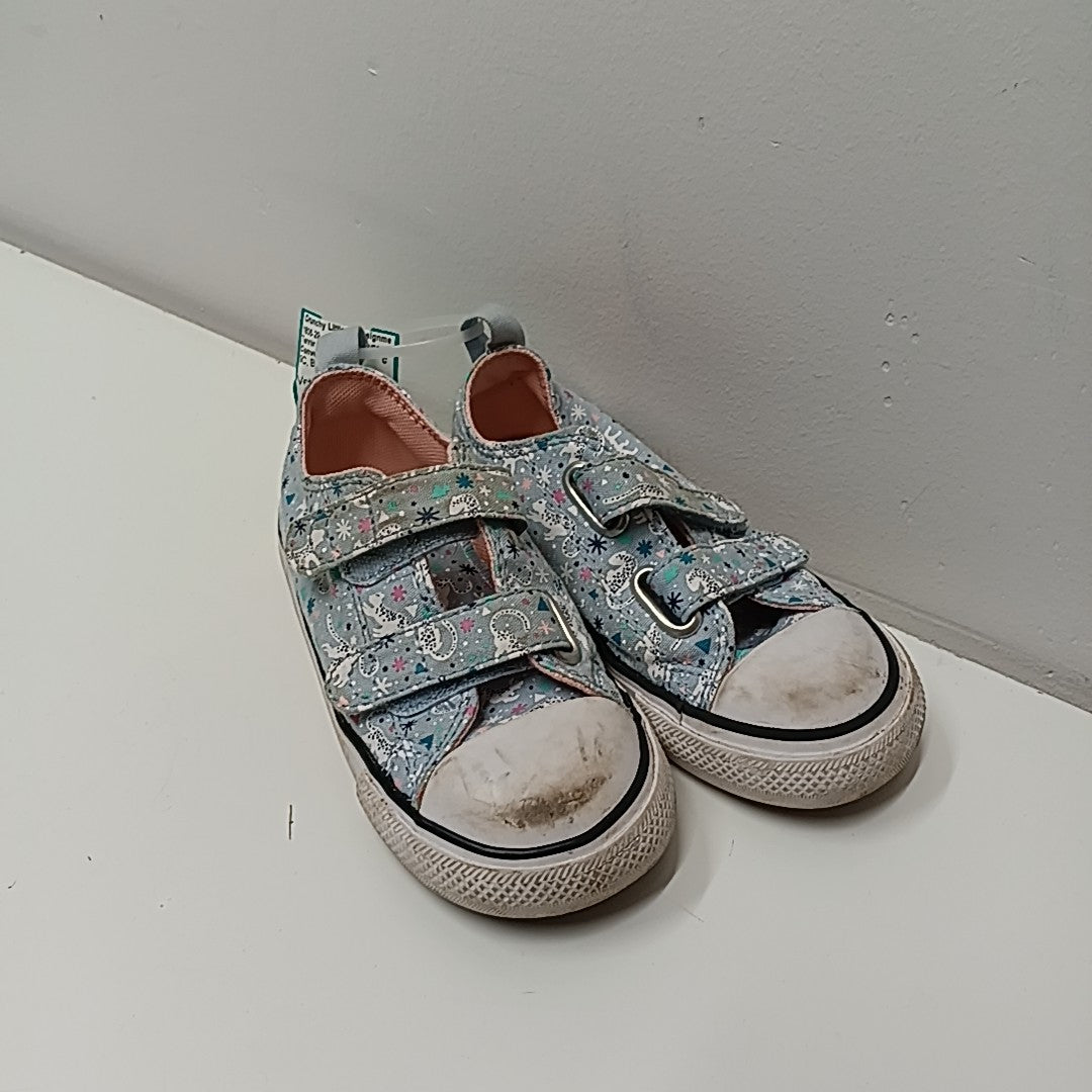 Converse 9C Tennis Shoes