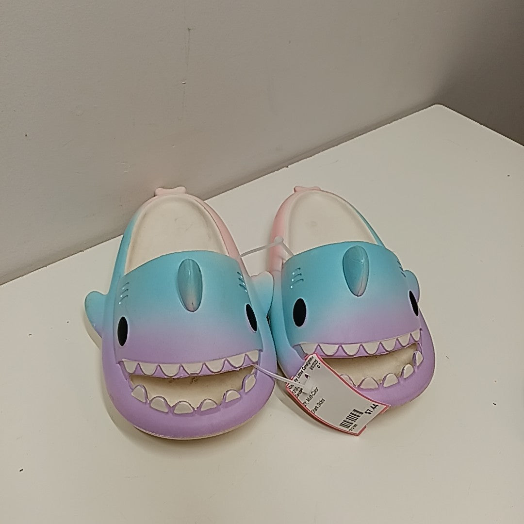 2Y Sandals