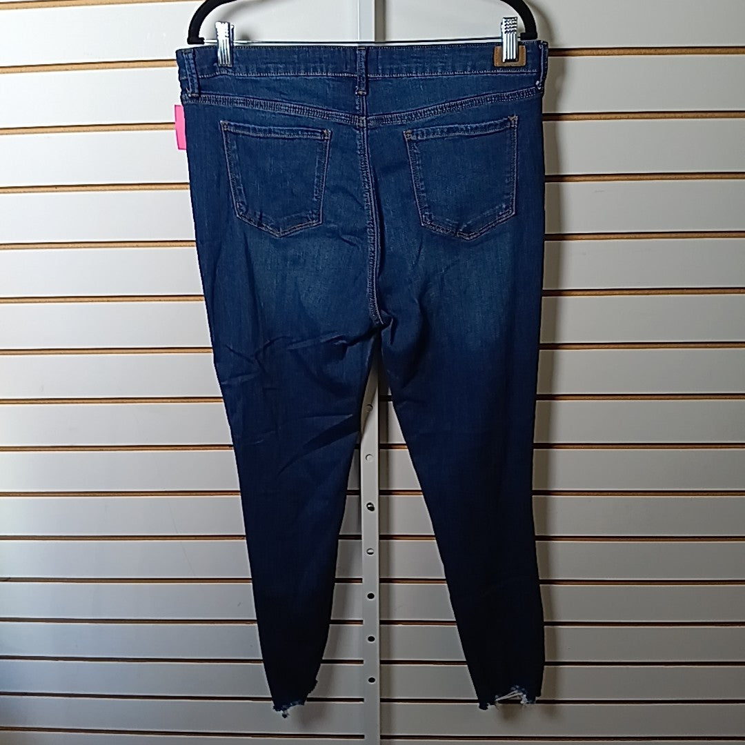 Simple Society Size 17 Jeans
