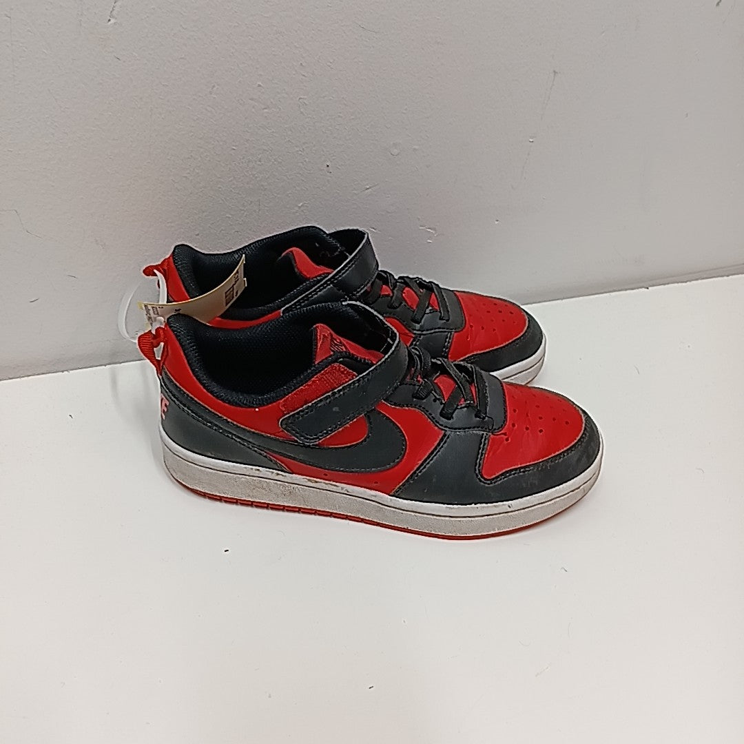 Nike 2Y Tennis Shoes