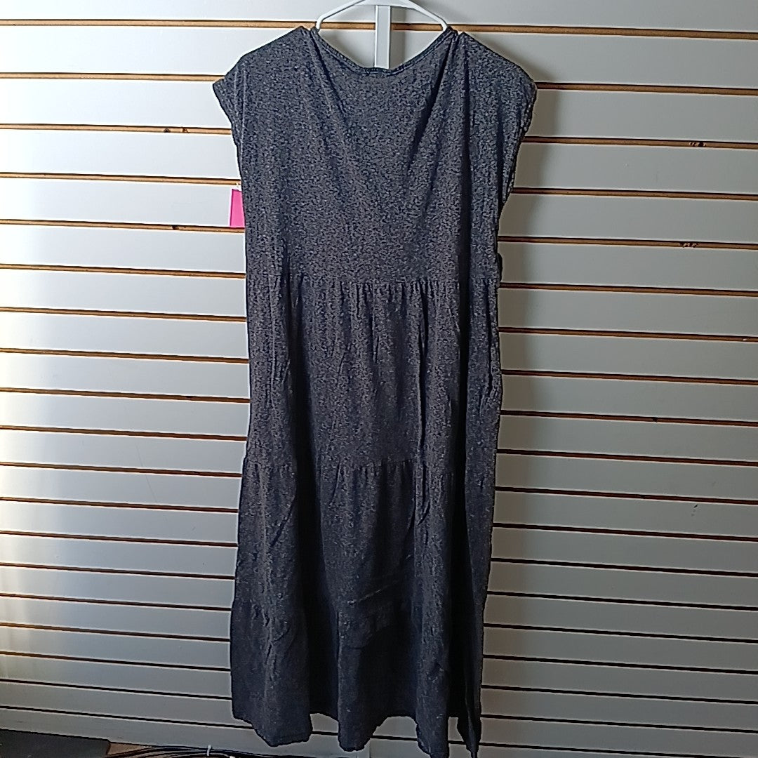 Latched Mama Size L MAT Nursing Top