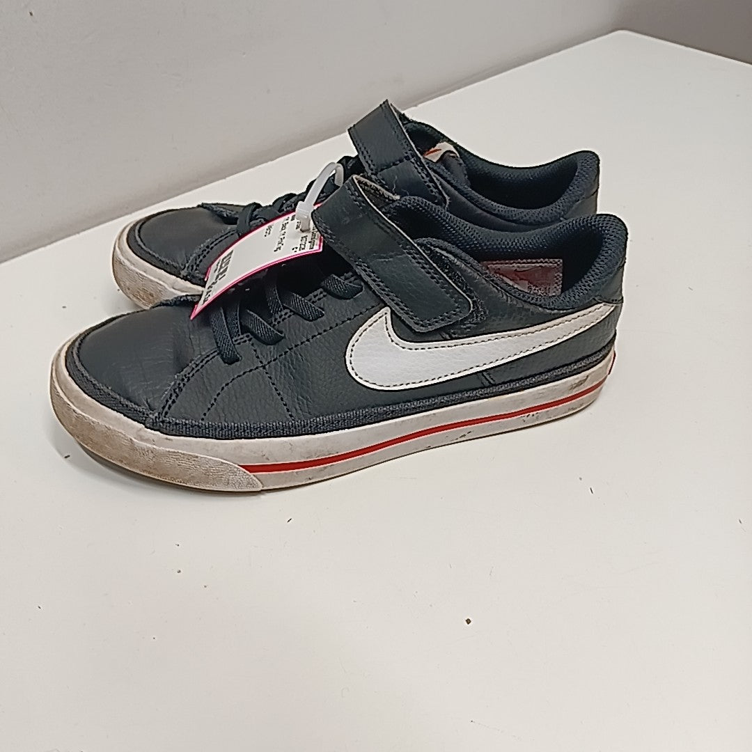 Nike 1Y Tennis Shoes