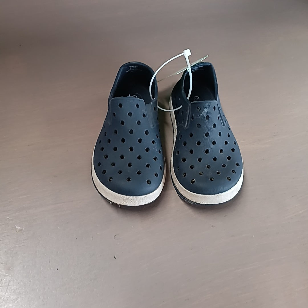 Cat & Jack 6C Sandals