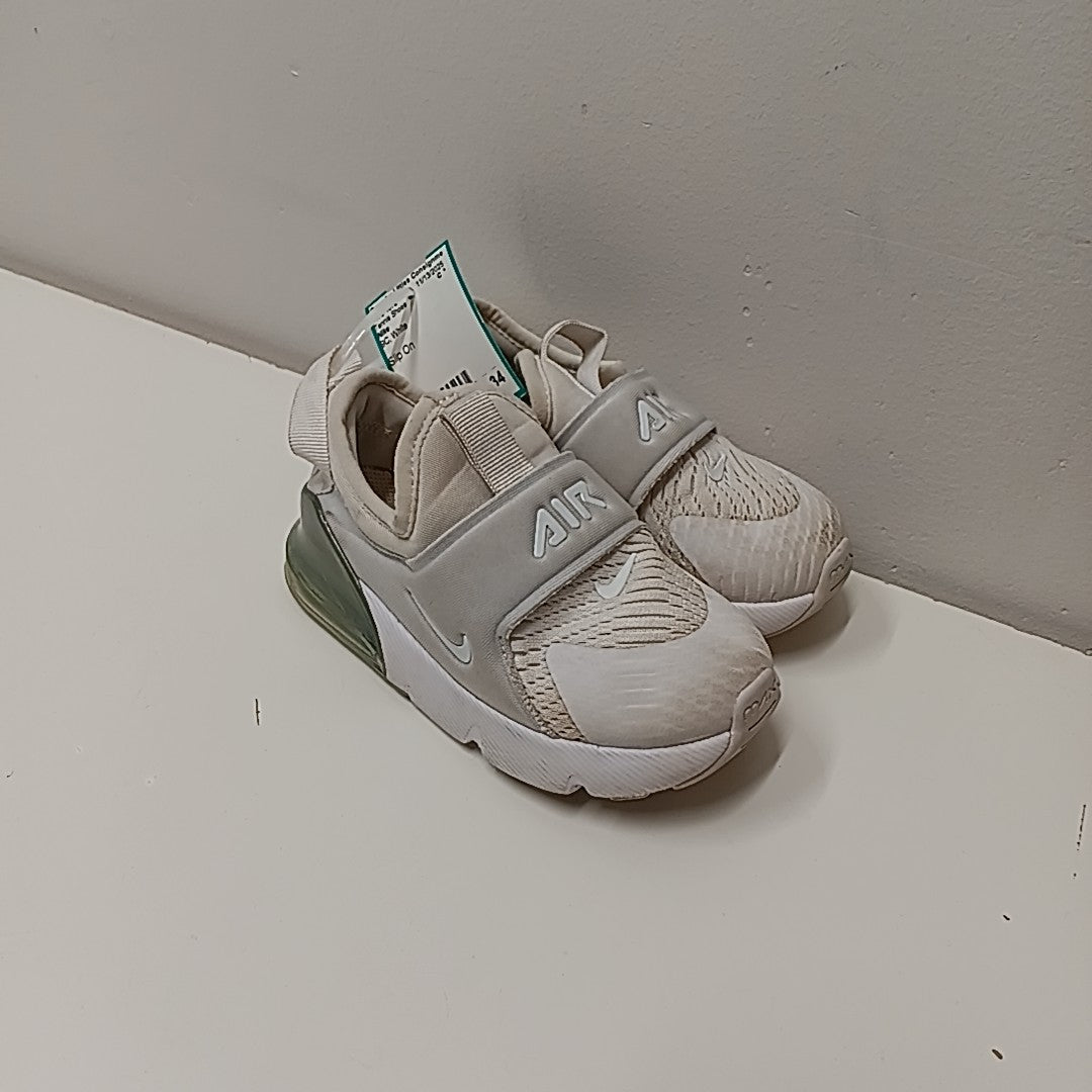 Nike 9C Tennis Shoes