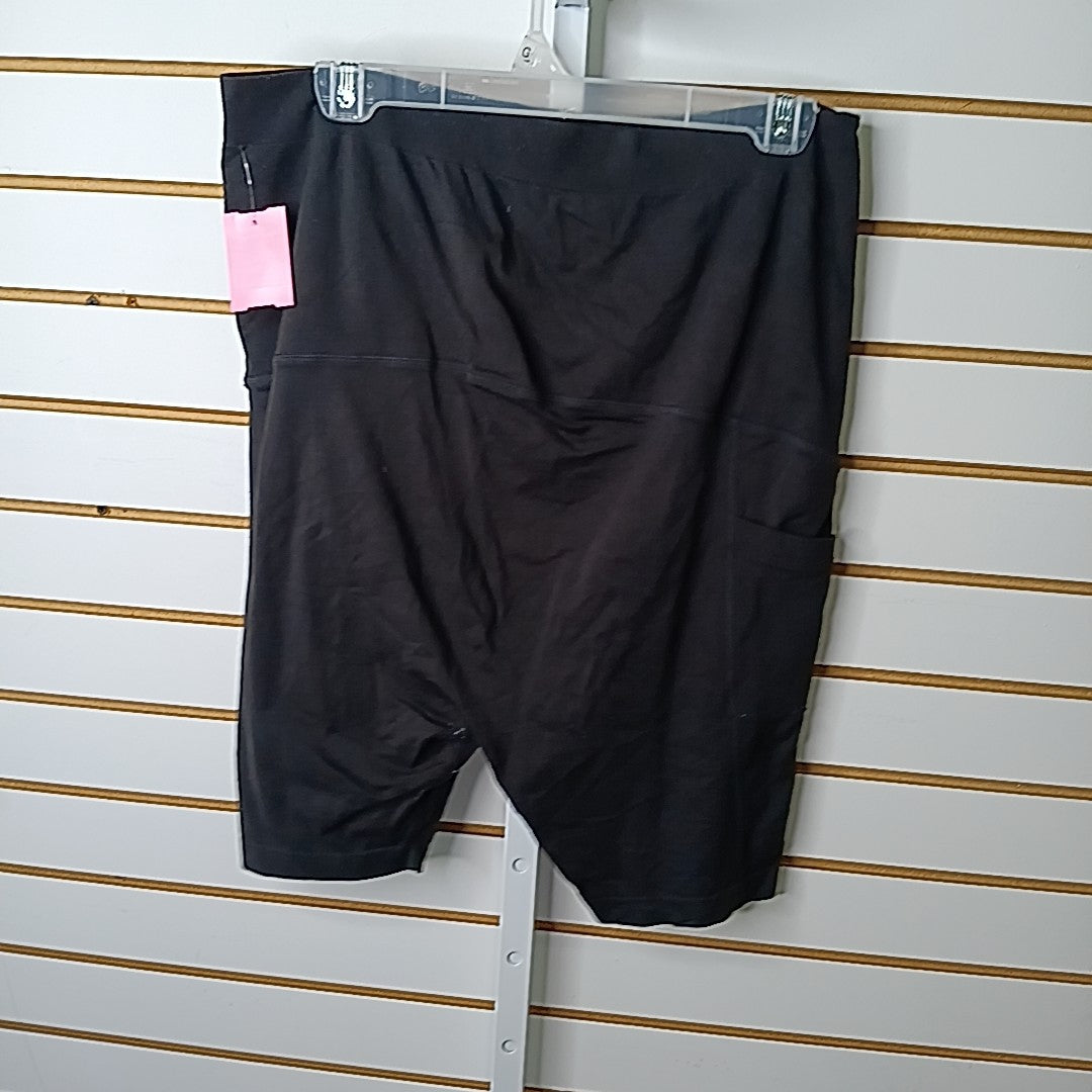 Time and Tru Size 12/14 MAT Shorts