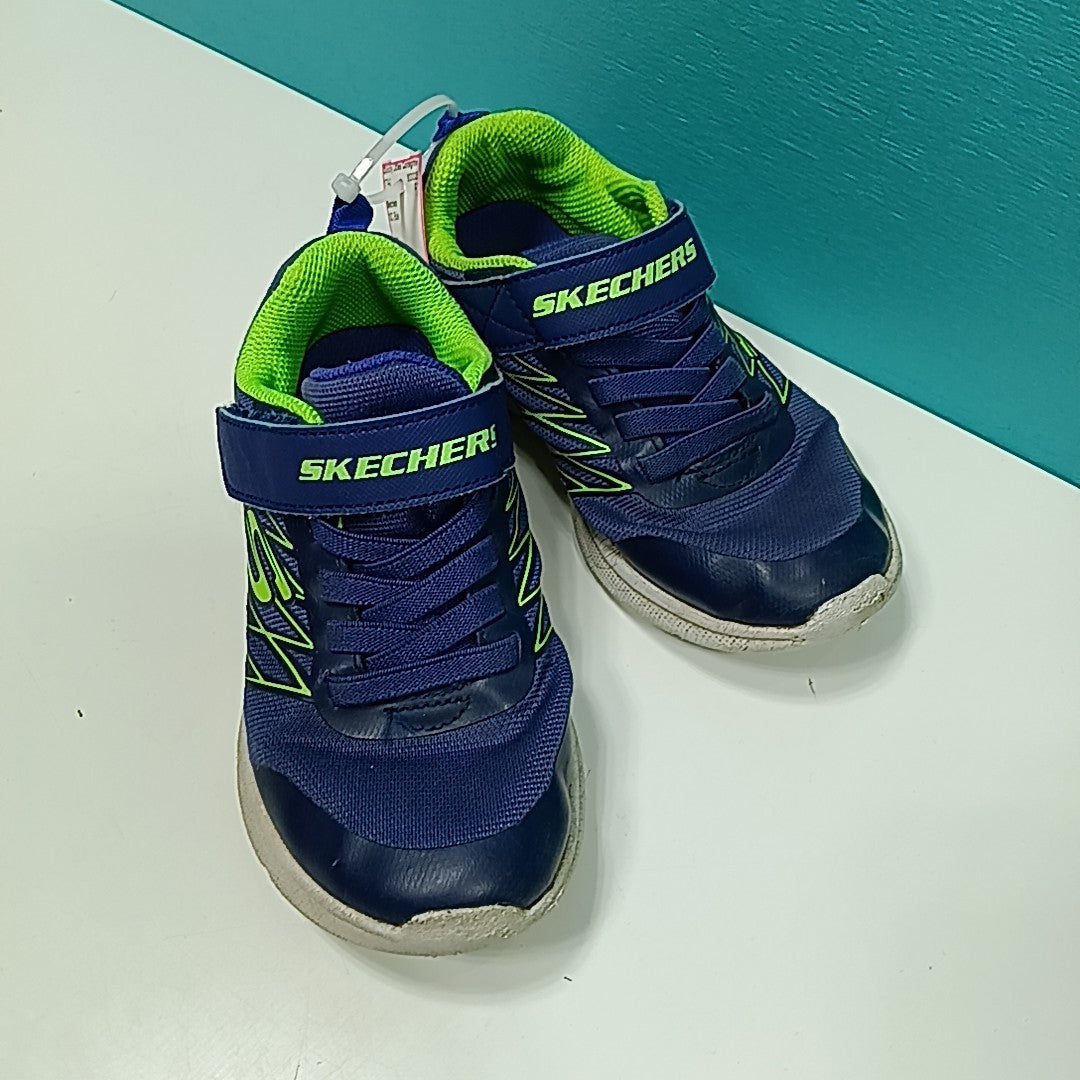 Sketchers 13C Tennis Shoes