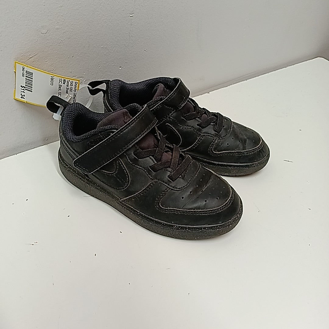 Nike 10C Tennis Shoes