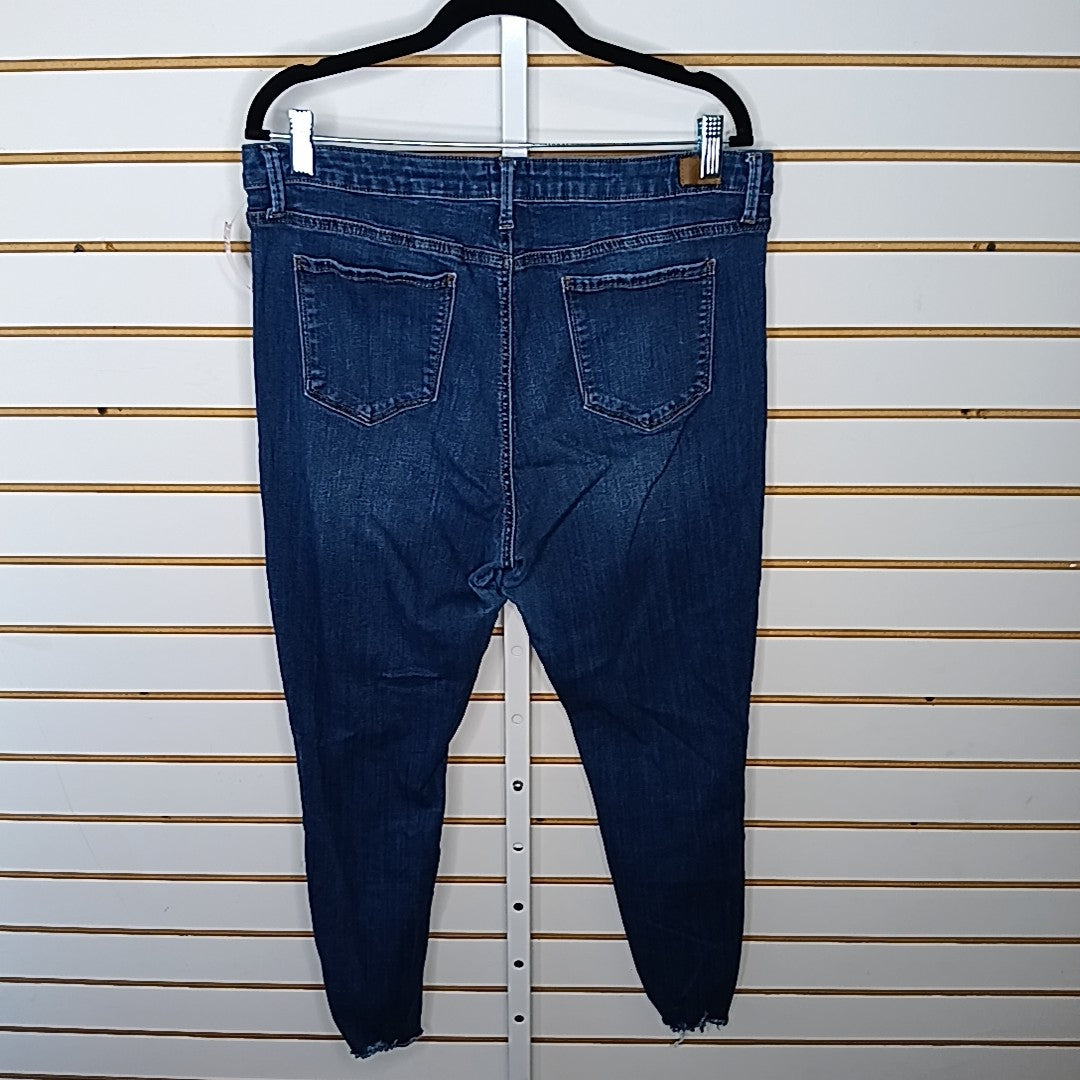Simple Society Size 17 Jeans