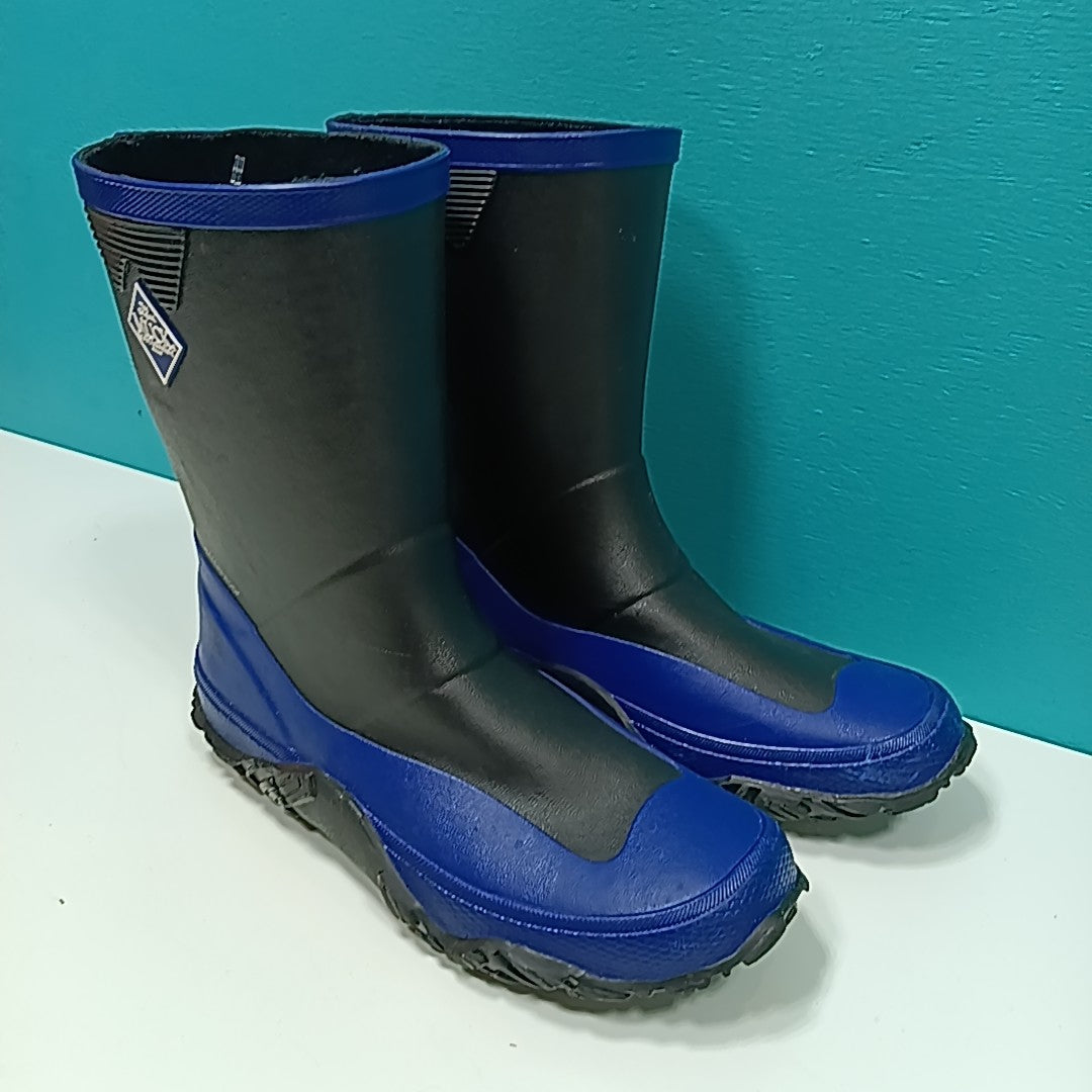 Muck's 4Y Boots