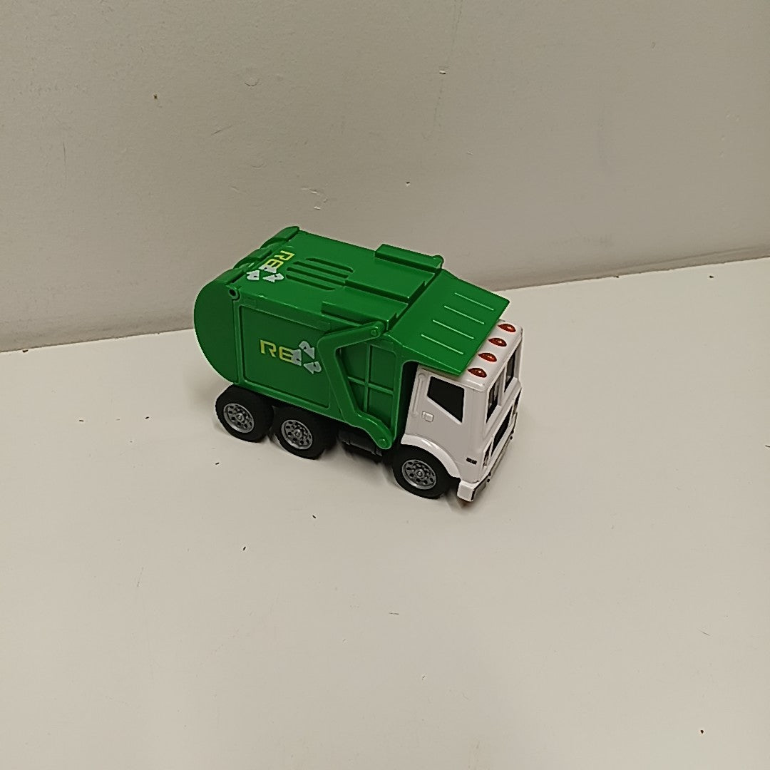 Maxx Action Truck