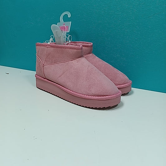 Children's Place 6Y Boots