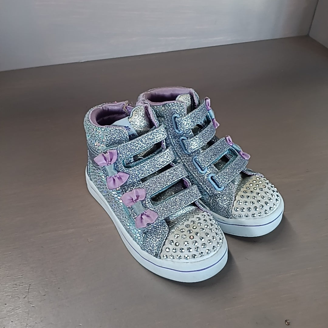 Sketchers 9C Tennis Shoes