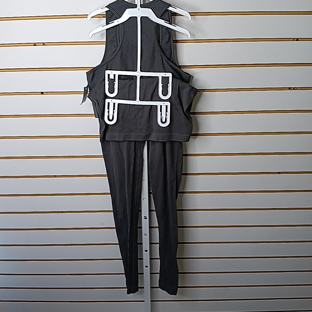 Size M MAT Leggings