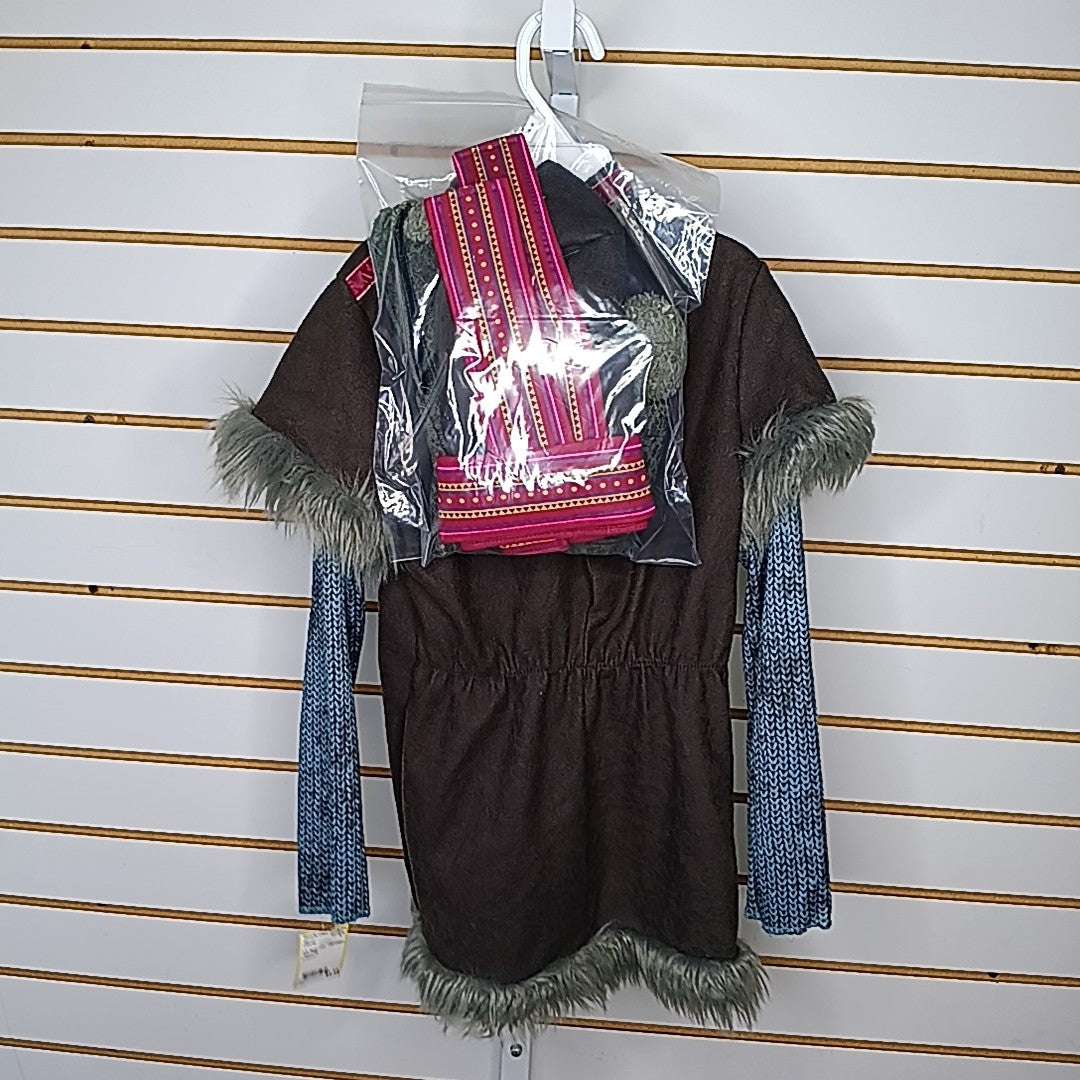4-6 Costume