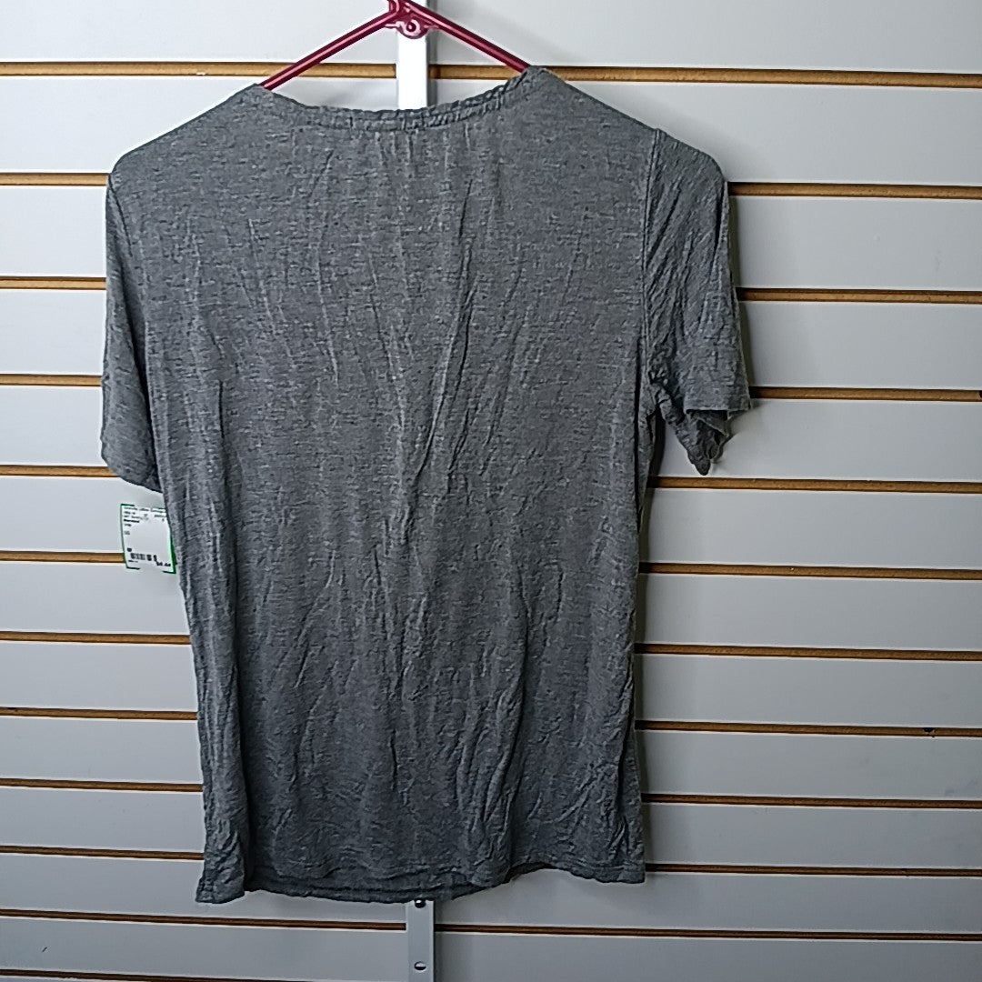 Bearsland Size M MAT Nursing Top