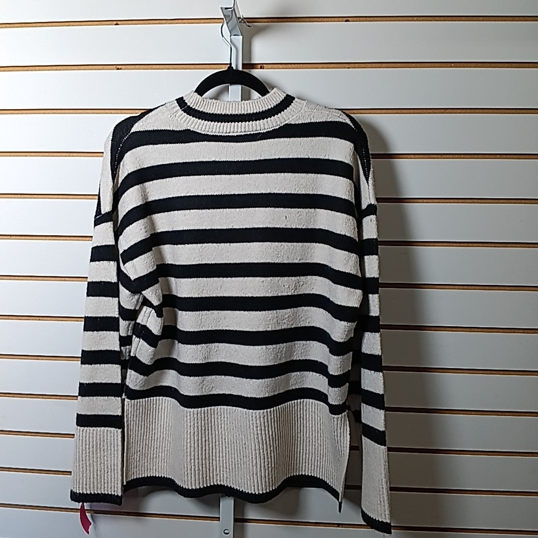 Vici Size S Sweater