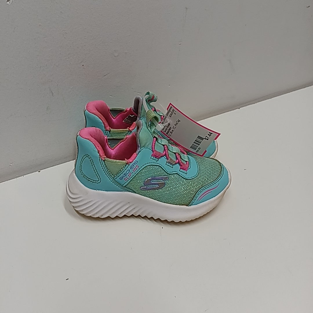 Sketchers 7C Tennis Shoes