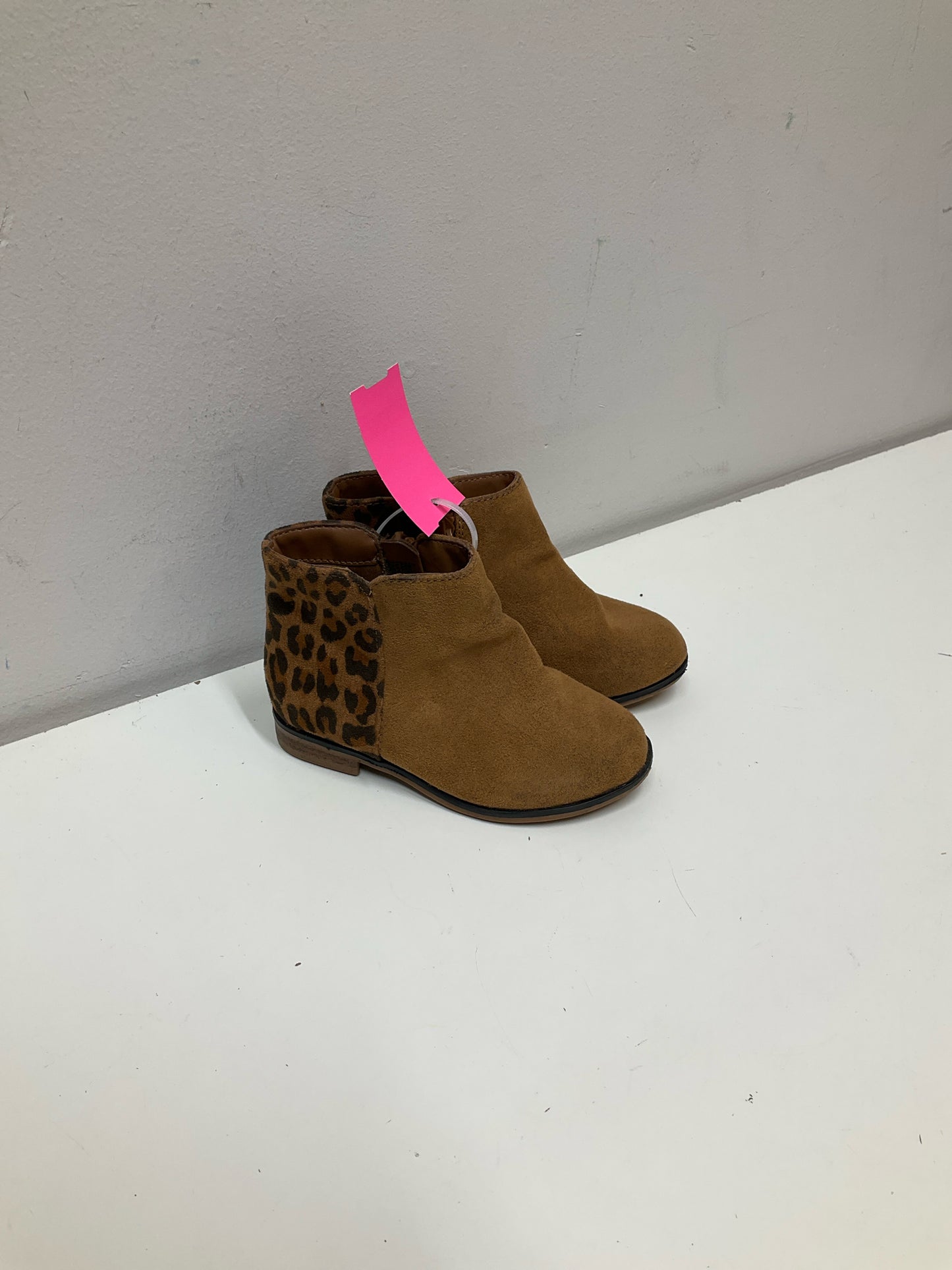 Cat & Jack 7C Boots
