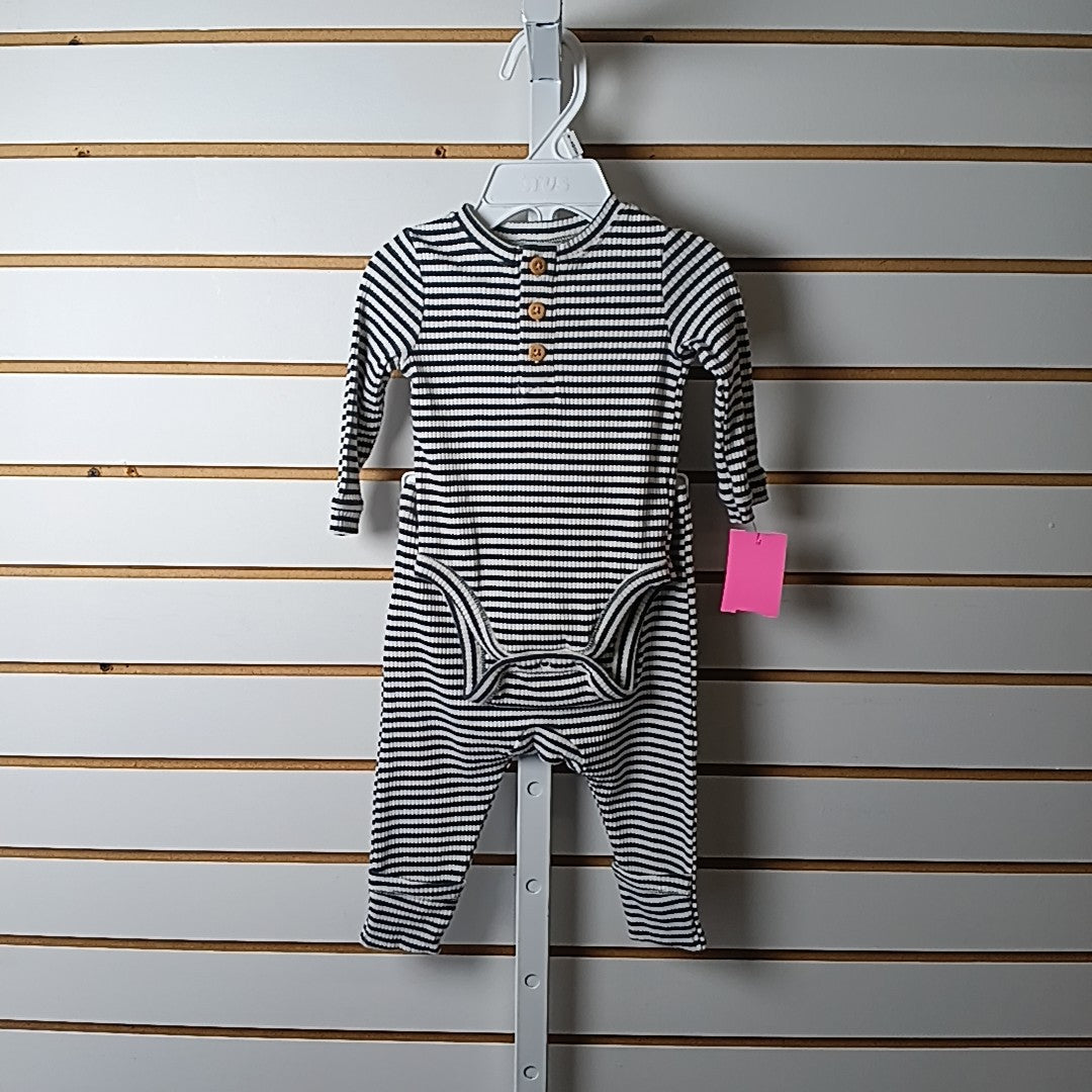 Old Navy 0-3 Months Outfit 2pc