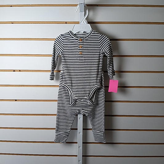 Old Navy 0-3 Months Outfit 2pc