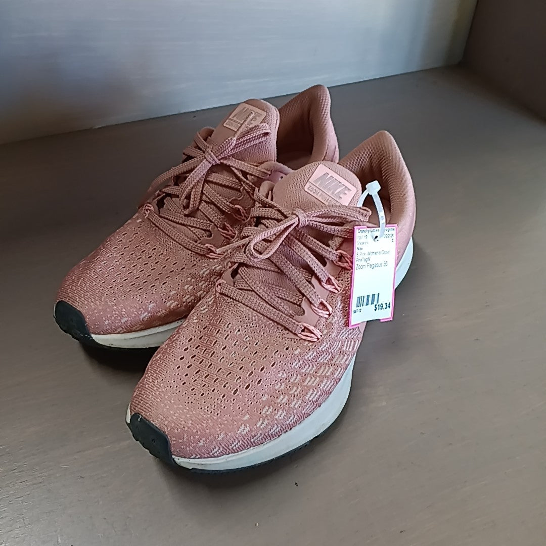 Nike 8 Sneakers