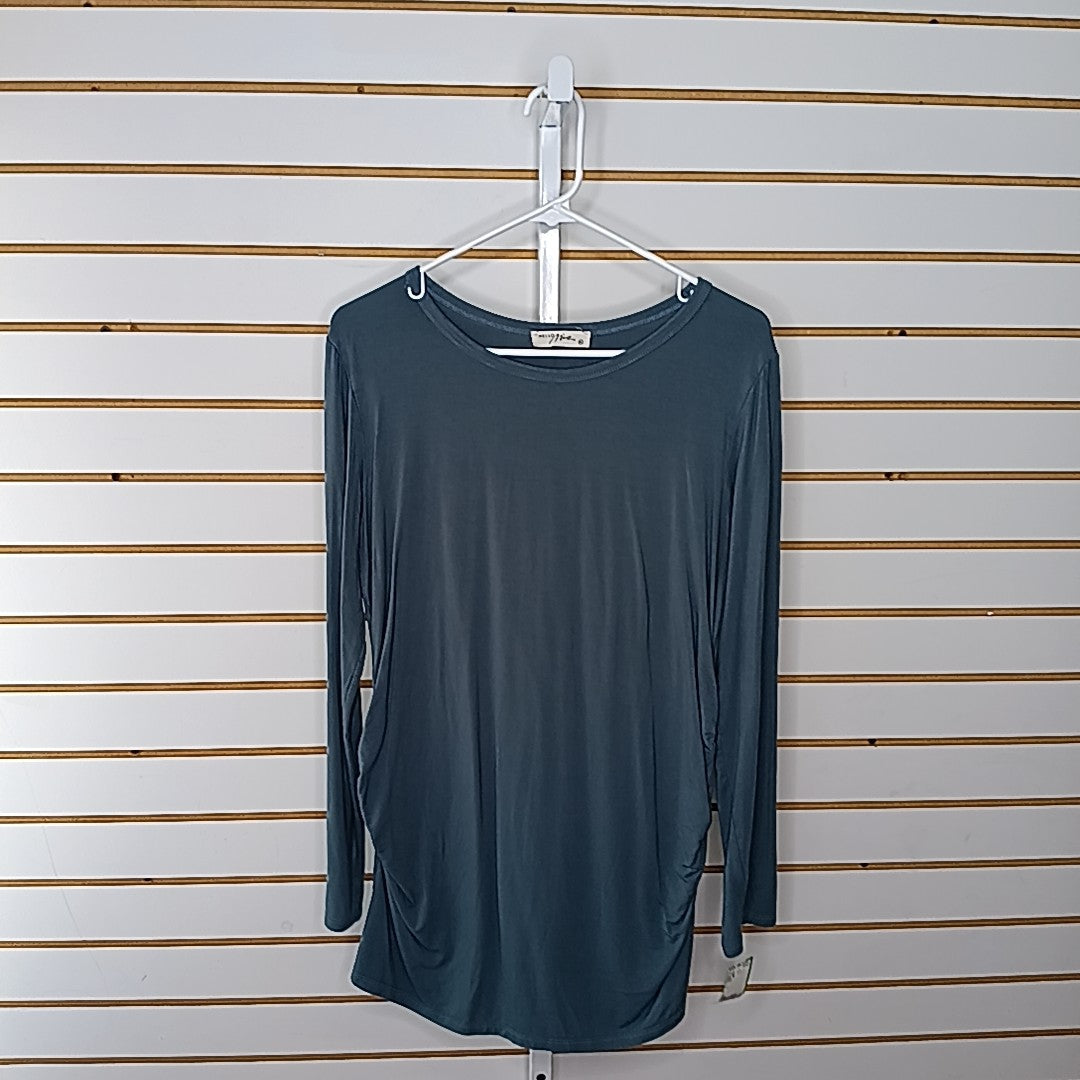 Hello Miz Size XL MAT Shirt