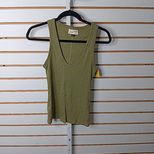 Universal Thread Size S Tank Top