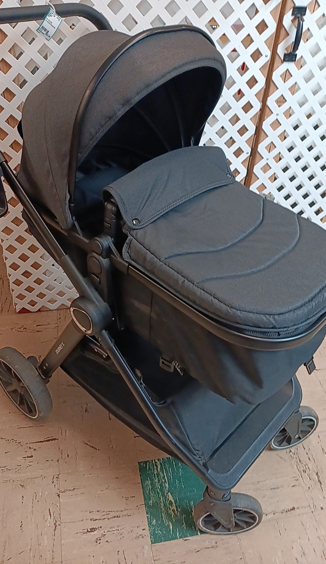 Accombe Stroller