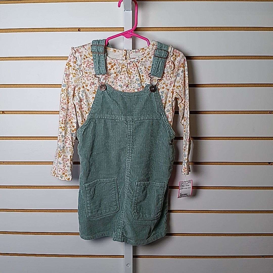 OshKosh Child Size 4T Outfit