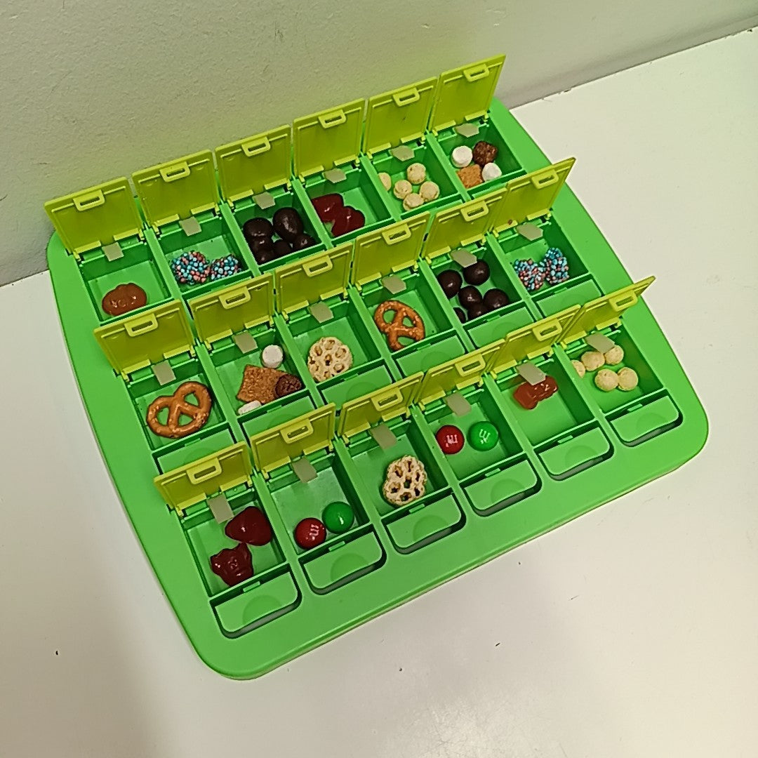 Genuine Fred Dish Set