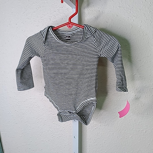 Tea 6-9 Months Onesie