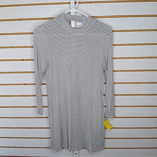 Luxe Essentials Denim Size S MAT Shirt