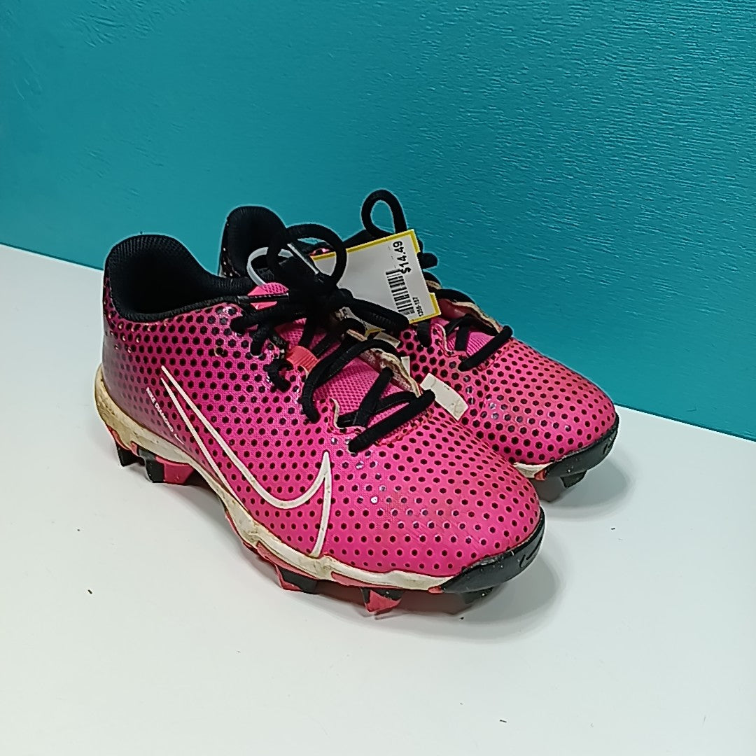 Nike 2.5Y Cleats
